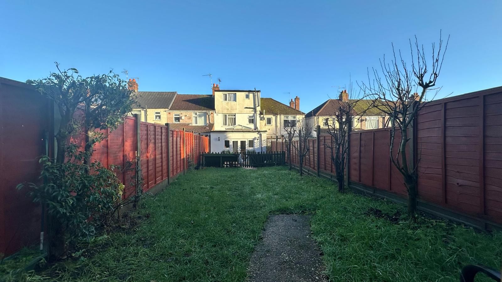 3 bedroom mid terraced house SSTC in Coventry - Photograph 3.