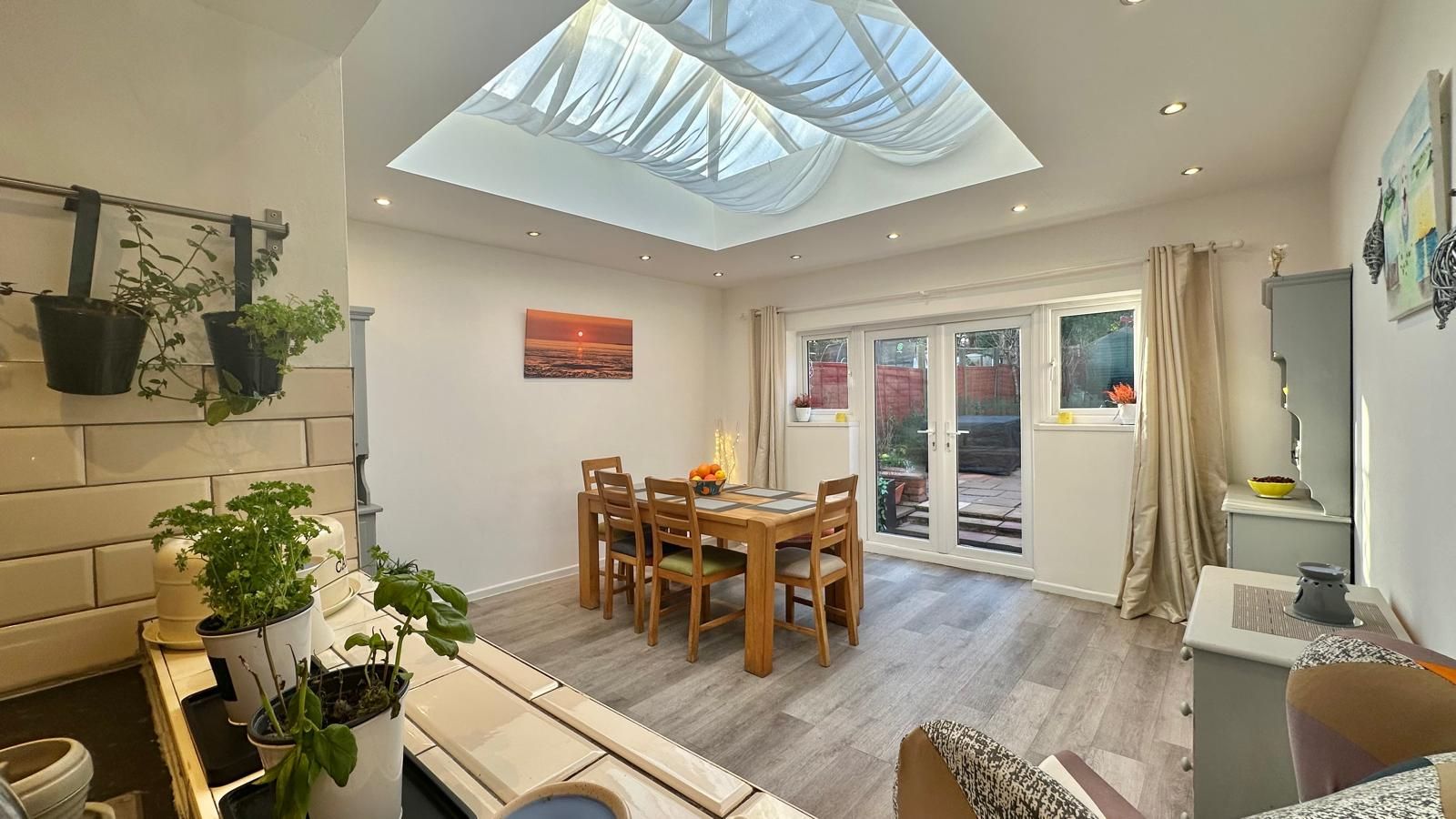 3 bedroom mid terraced house SSTC in Coventry - Photograph 5.