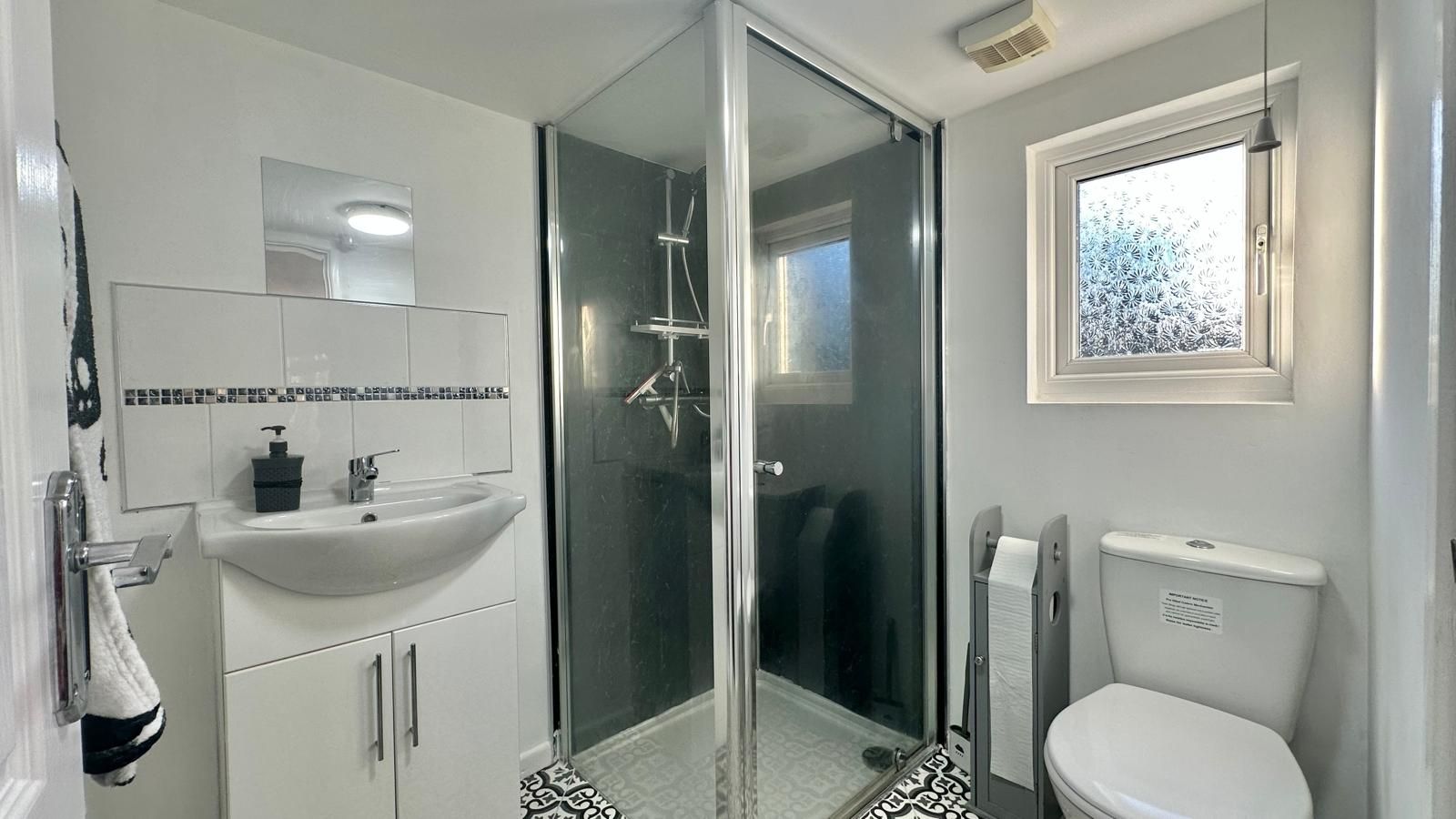 3 bedroom mid terraced house SSTC in Coventry - Photograph 21.