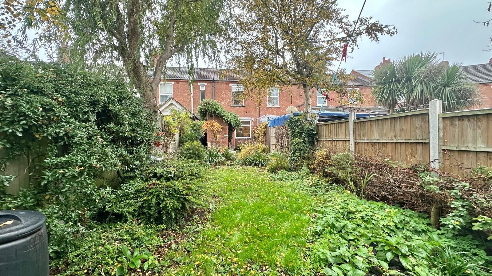 2 bedroom mid terraced house SSTC in Coventry - Photograph 13.