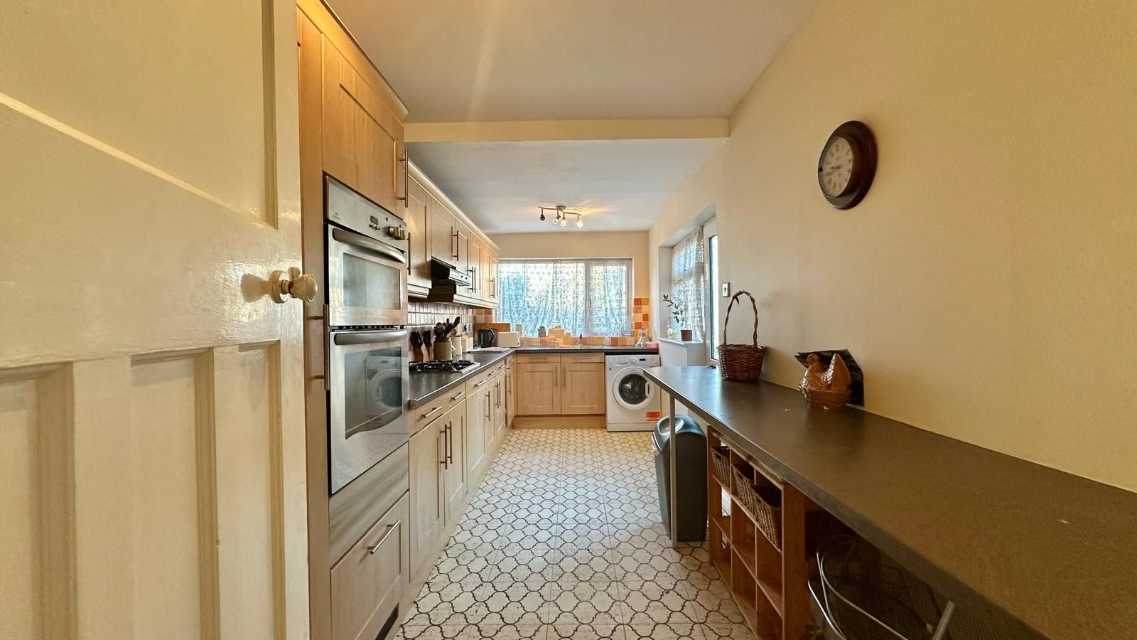 3 bedroom mid terraced house Sold in Coventry - Photograph 2.