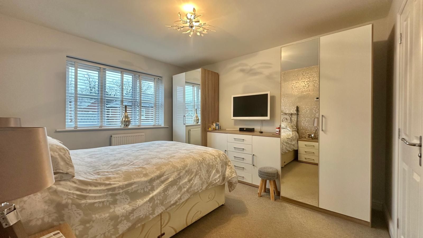 3 bedroom detached house SSTC in Coventry - Photograph 11.