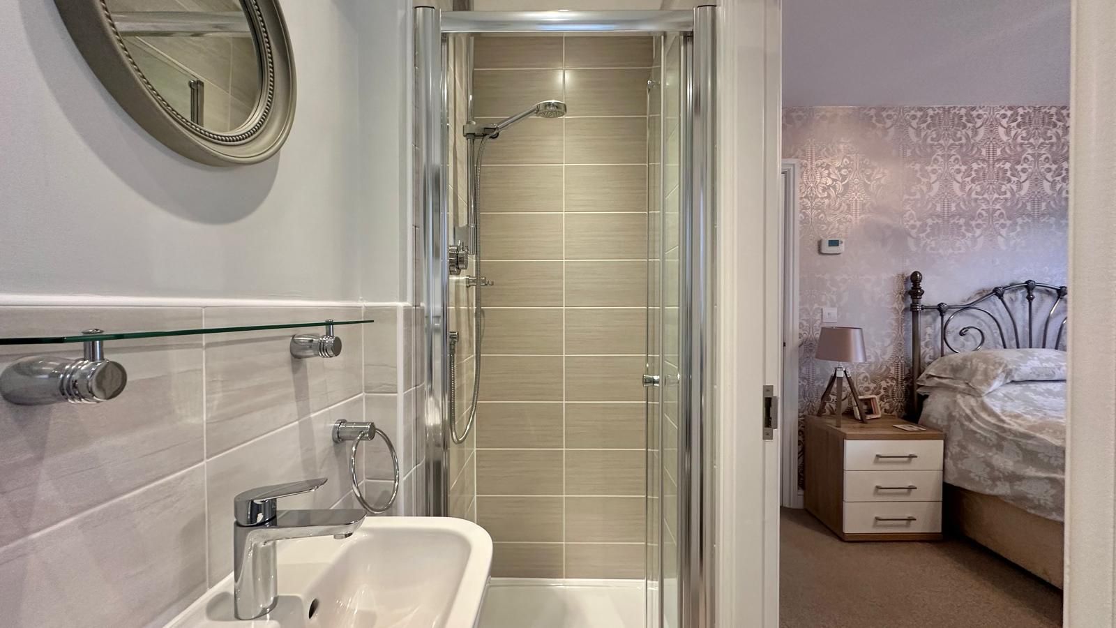 3 bedroom detached house SSTC in Coventry - Photograph 13.