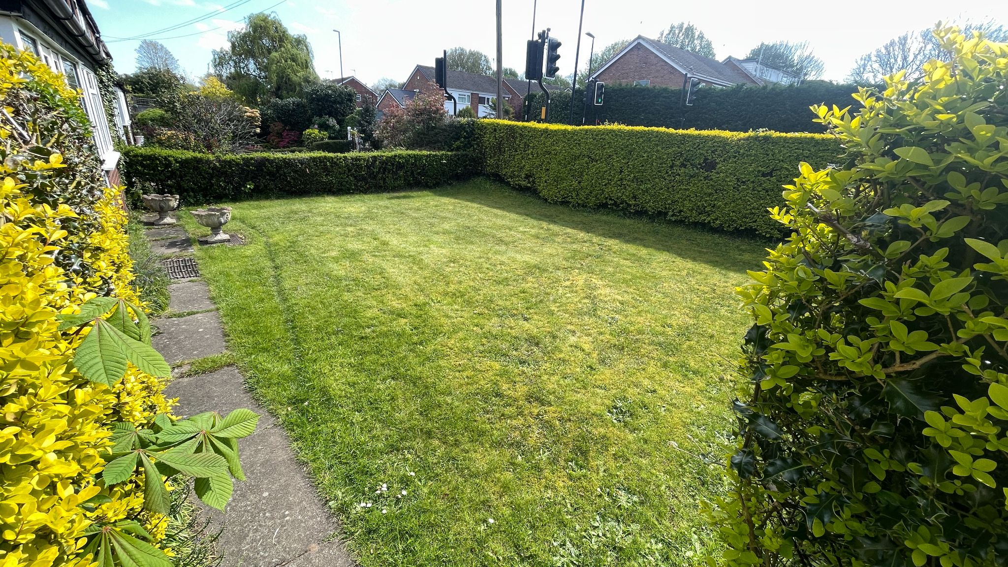 3 bedroom semi-detached house For Sale in Coventry - Photograph 21.