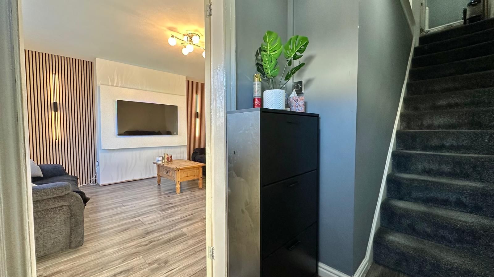 3 bedroom semi-detached house SSTC in Coventry - Photograph 6.