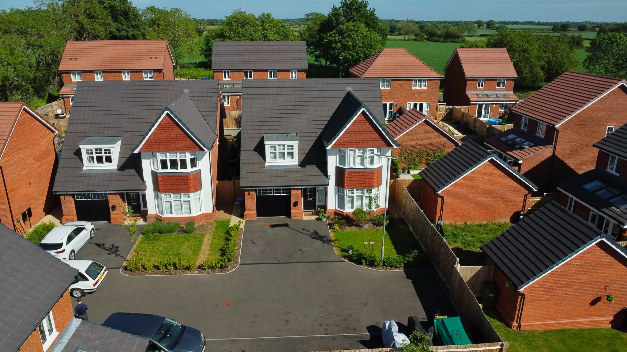 4 bedroom detached house For Sale in Hinckley - Photograph 18.