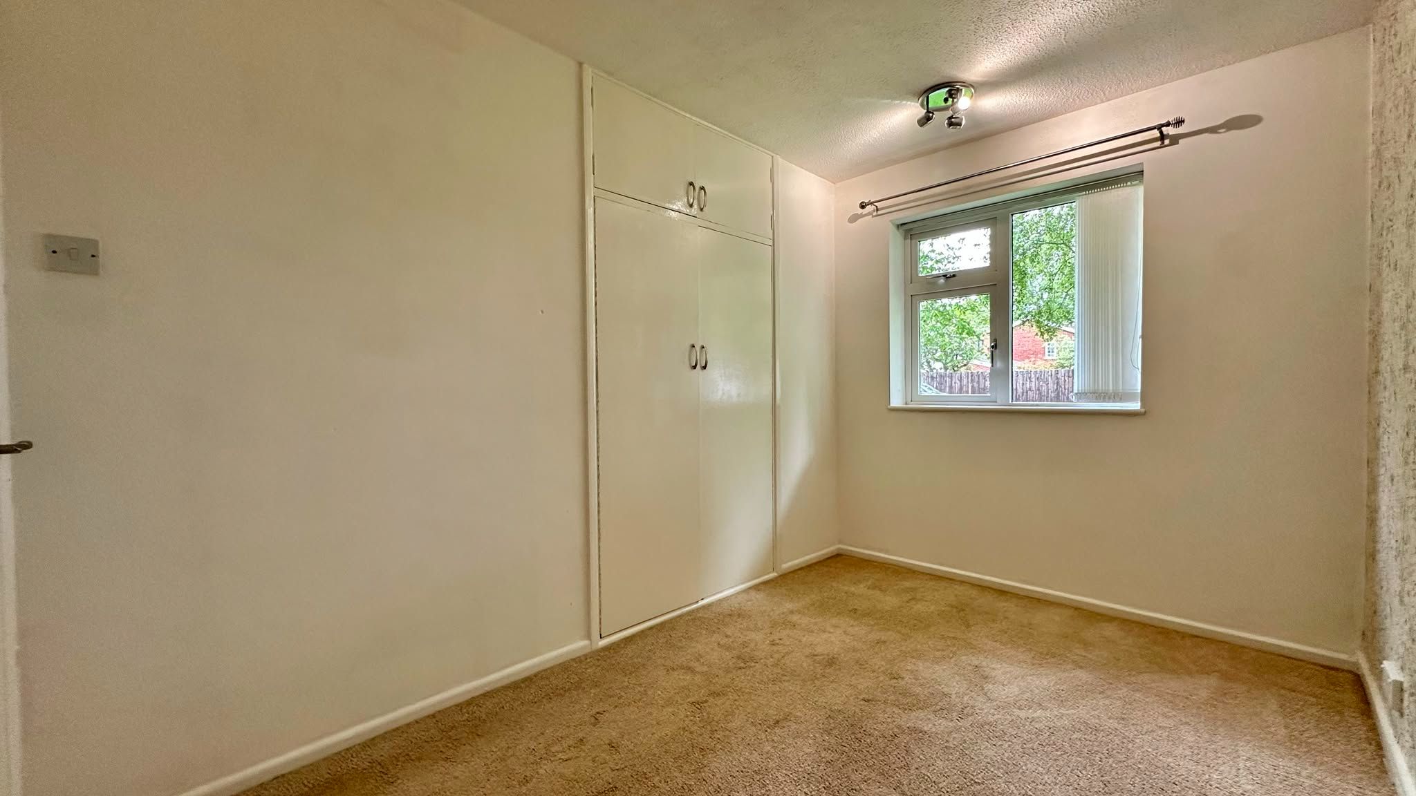 2 bedroom apartment flat/apartment For Sale in Coventry - Photograph 8.