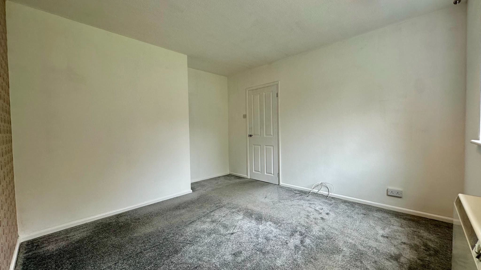 2 bedroom apartment flat/apartment For Sale in Coventry - Photograph 7.