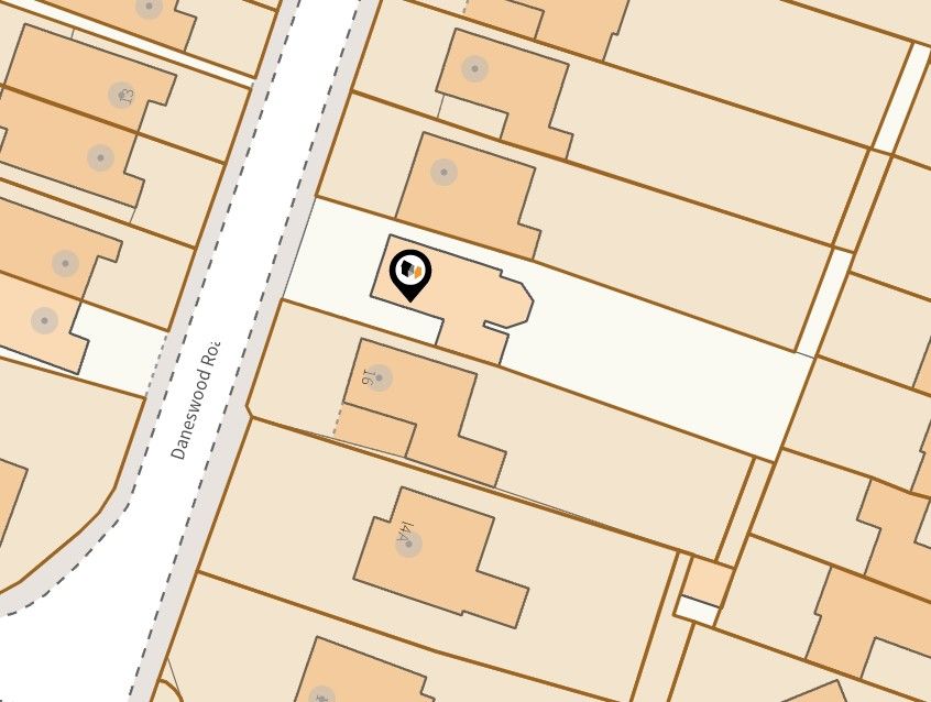 3 bedroom detached house For Sale in Coventry - Photograph 28.