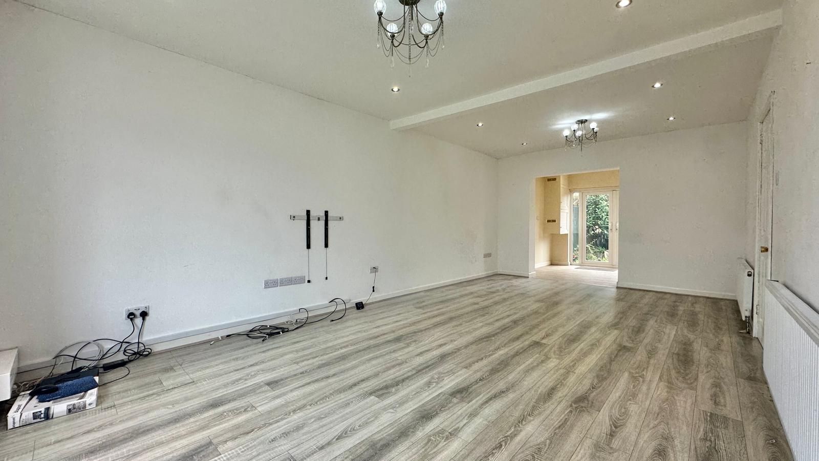3 bedroom end terraced house For Sale in Coventry - Photograph 24.