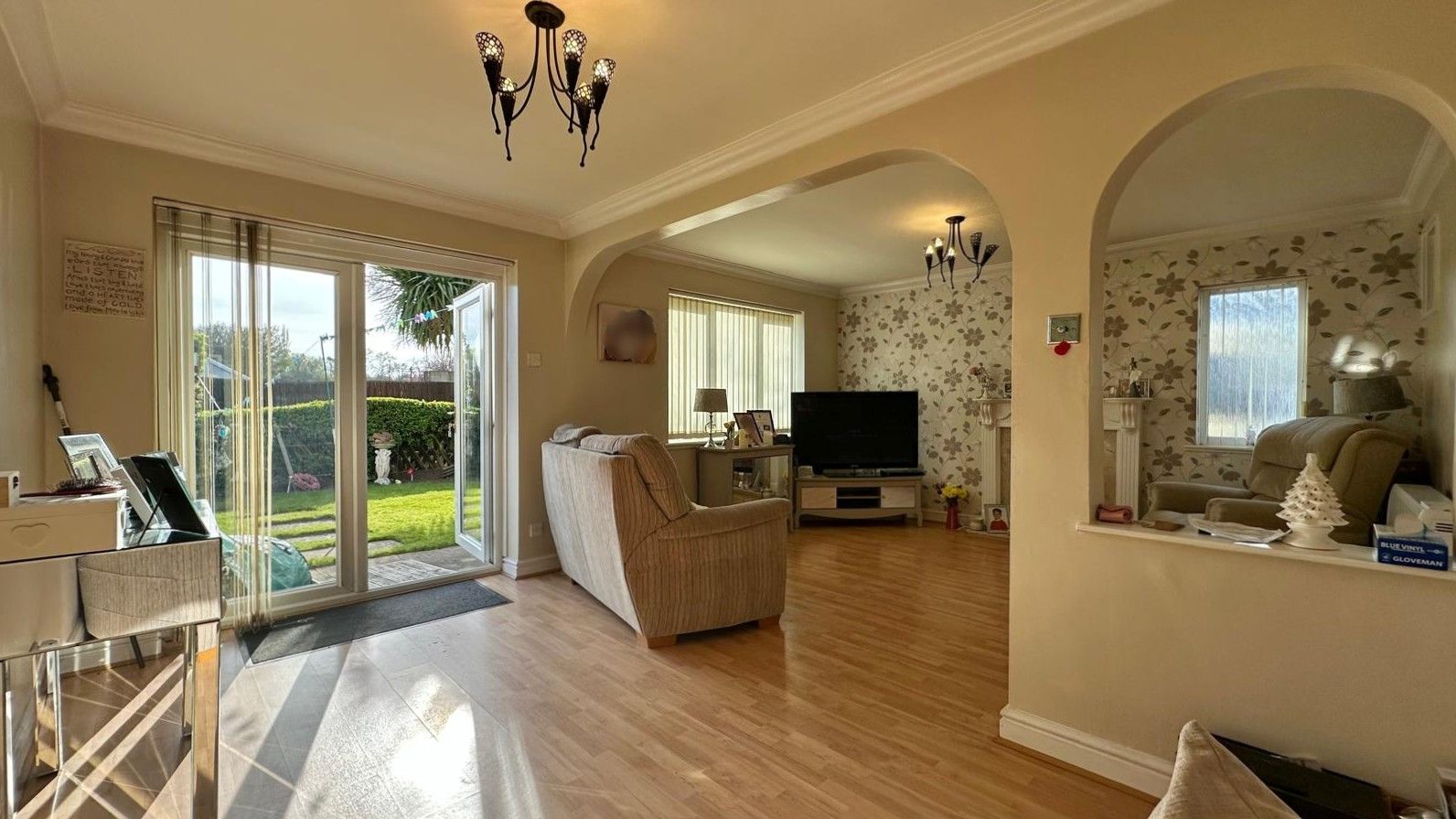 3 bedroom end terraced house For Sale in Coventry - Photograph 3.