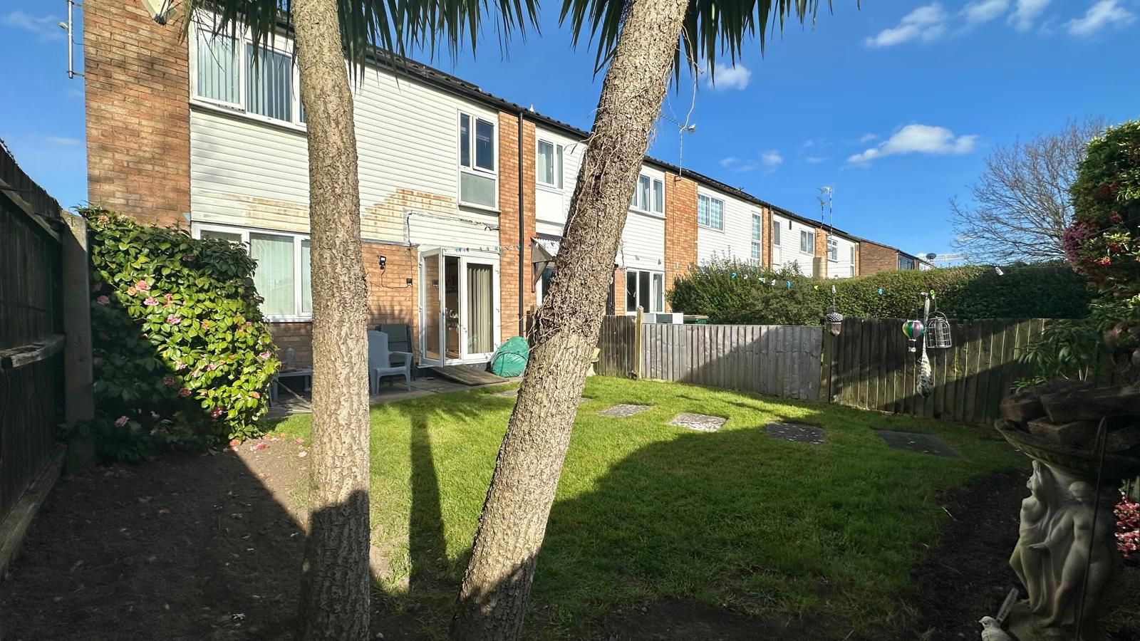 3 bedroom end terraced house For Sale in Coventry - Photograph 18.