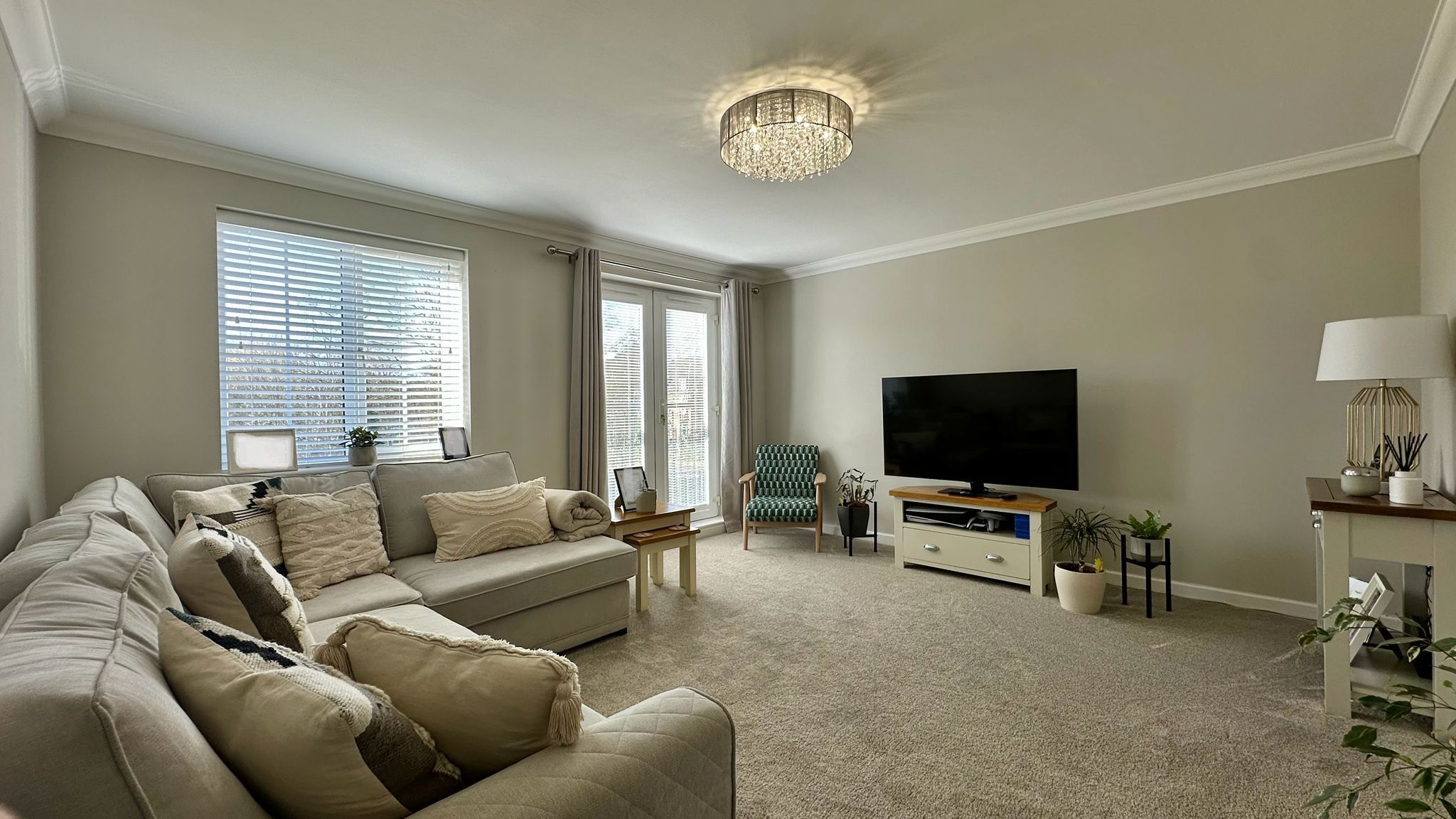 4 bedroom town house For Sale in Coventry - Photograph 8.