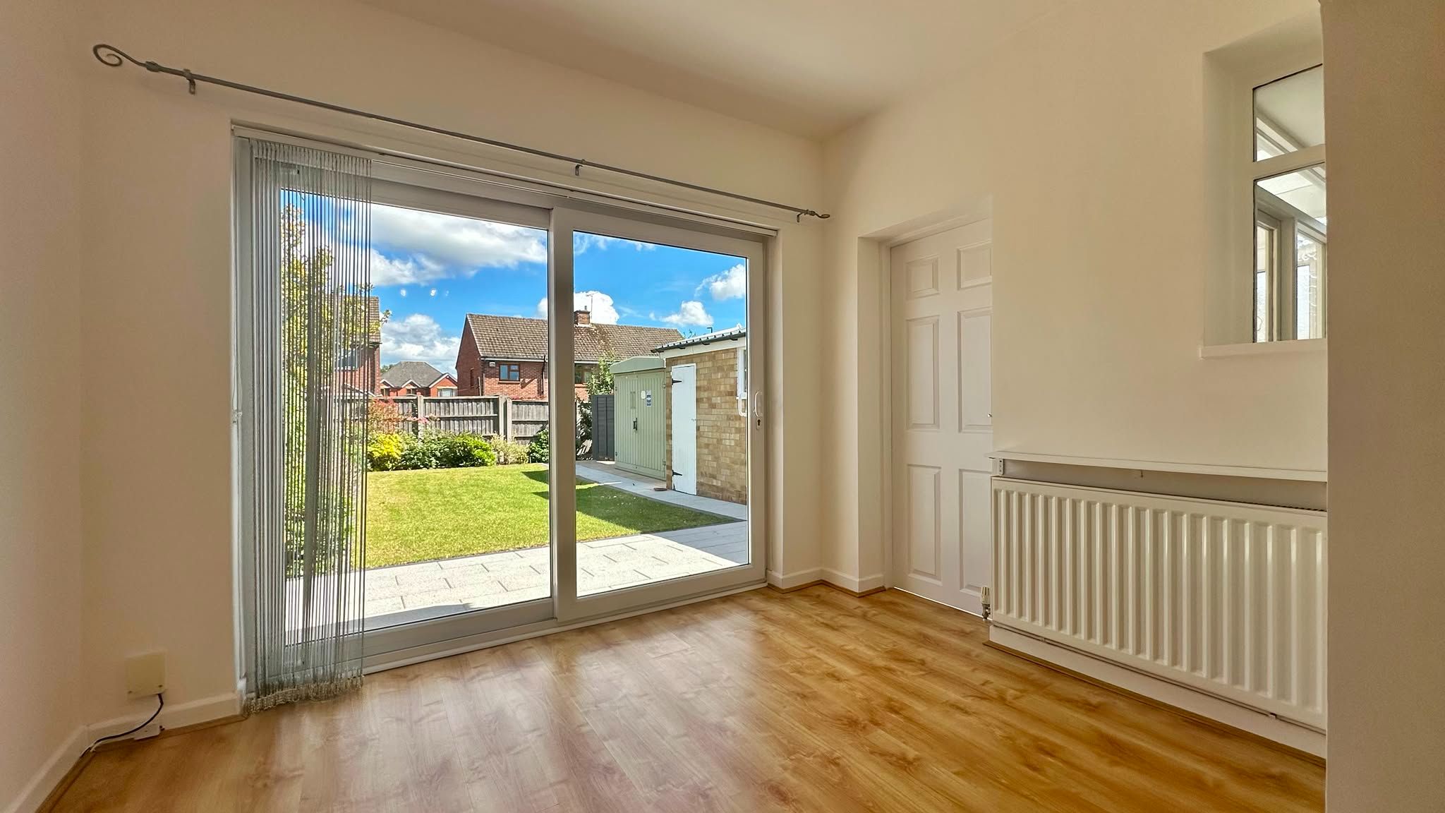 1 bedroom semi-detached bungalow To Let in Coventry - Photograph 5.