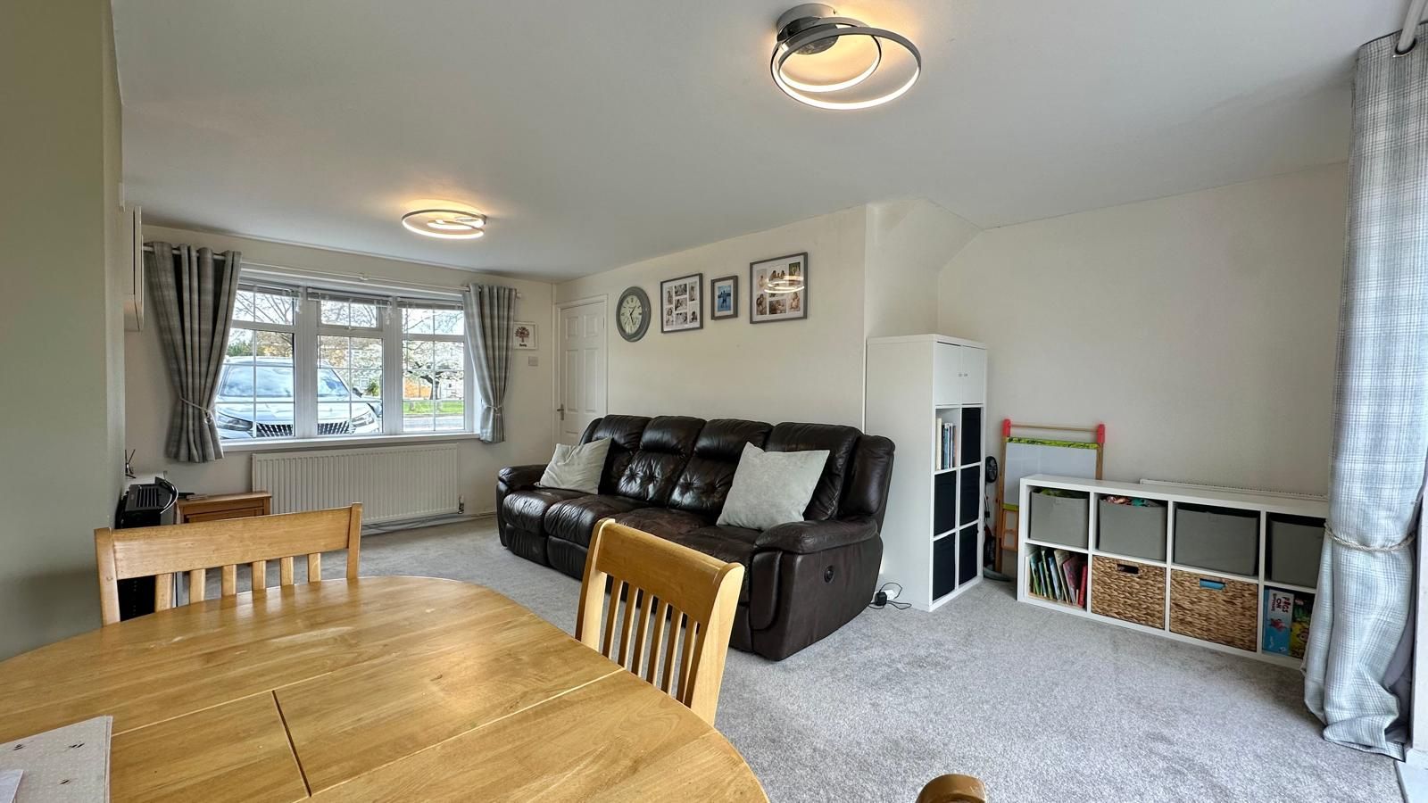 3 bedroom mid terraced house For Sale in Coventry - Photograph 7.