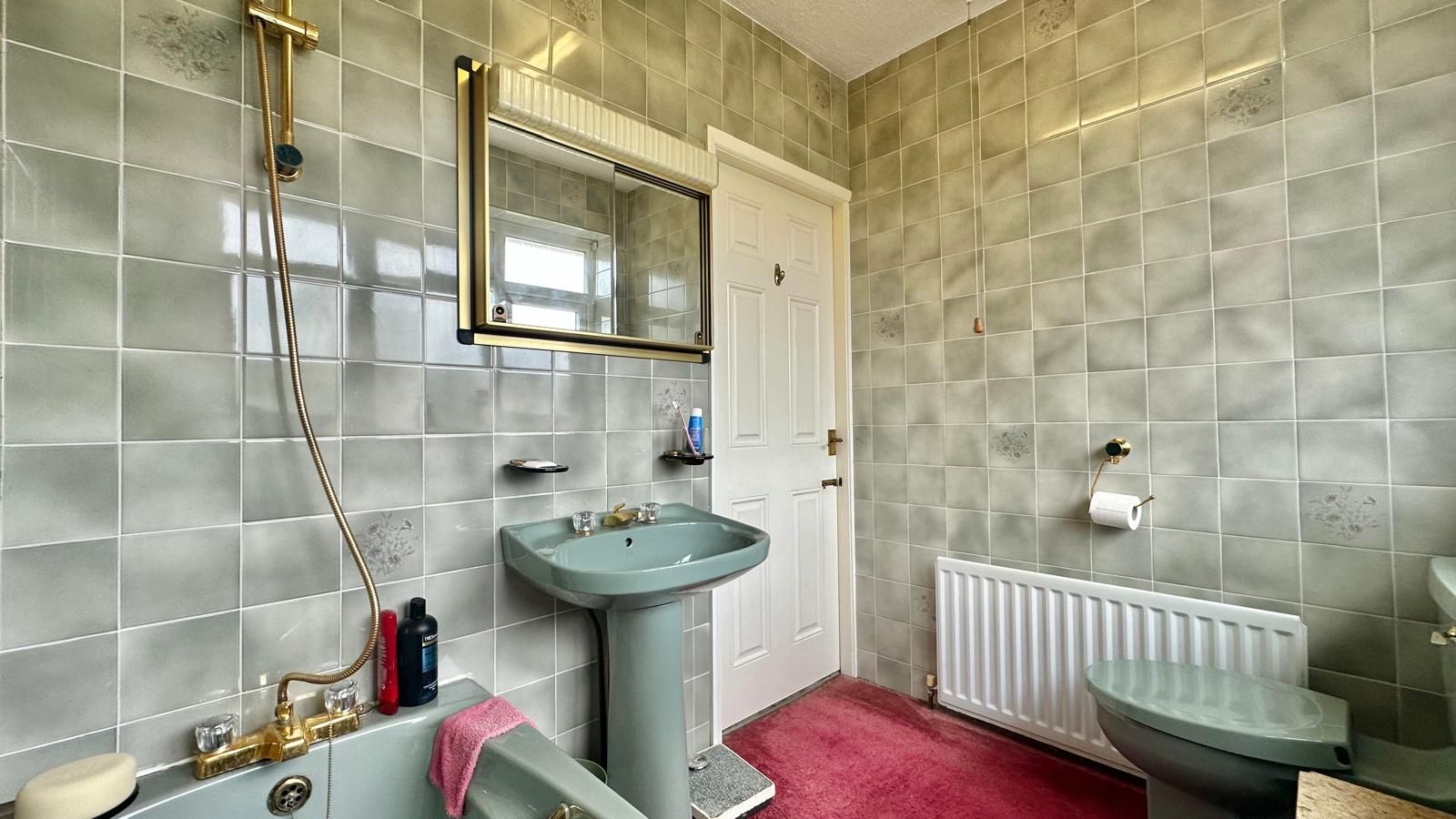 4 bedroom detached house For Sale in Coventry - Photograph 24.