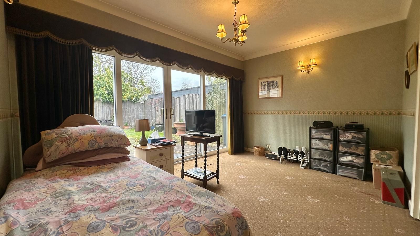 4 bedroom detached house For Sale in Coventry - Photograph 8.