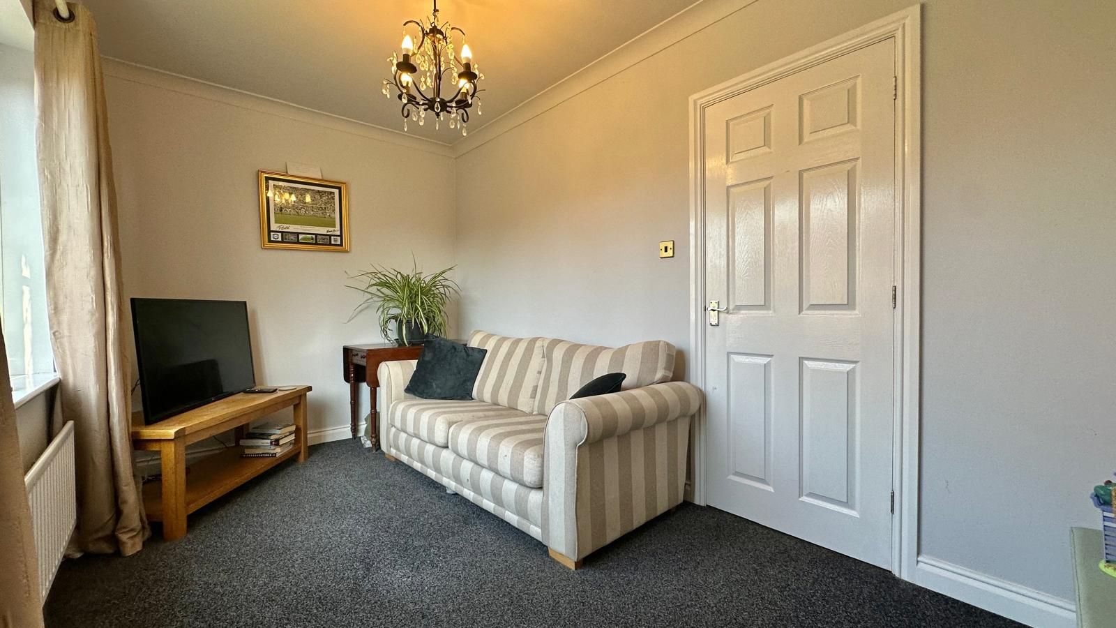 4 bedroom detached house For Sale in Coventry - Photograph 12.