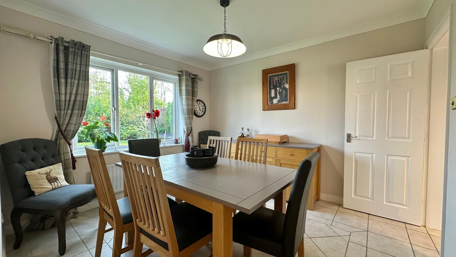 4 bedroom detached house For Sale in Coventry - Photograph 10.