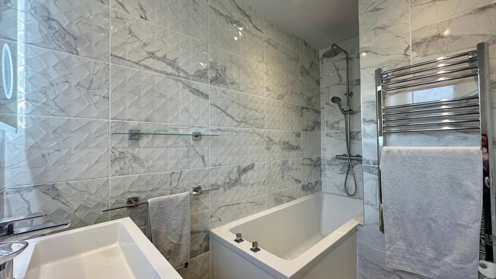 4 bedroom detached house For Sale in Coventry - Photograph 24.