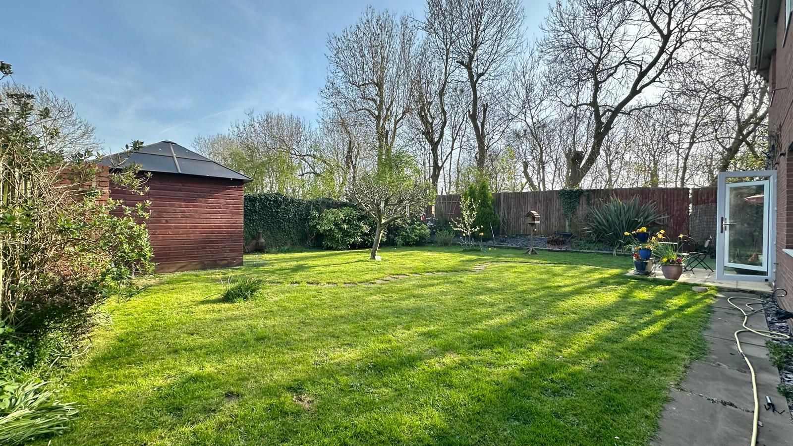 4 bedroom detached house For Sale in Coventry - Photograph 31.