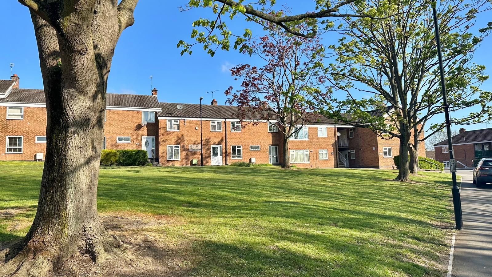 3 bedroom mid terraced house For Sale in Coventry - Photograph 23.