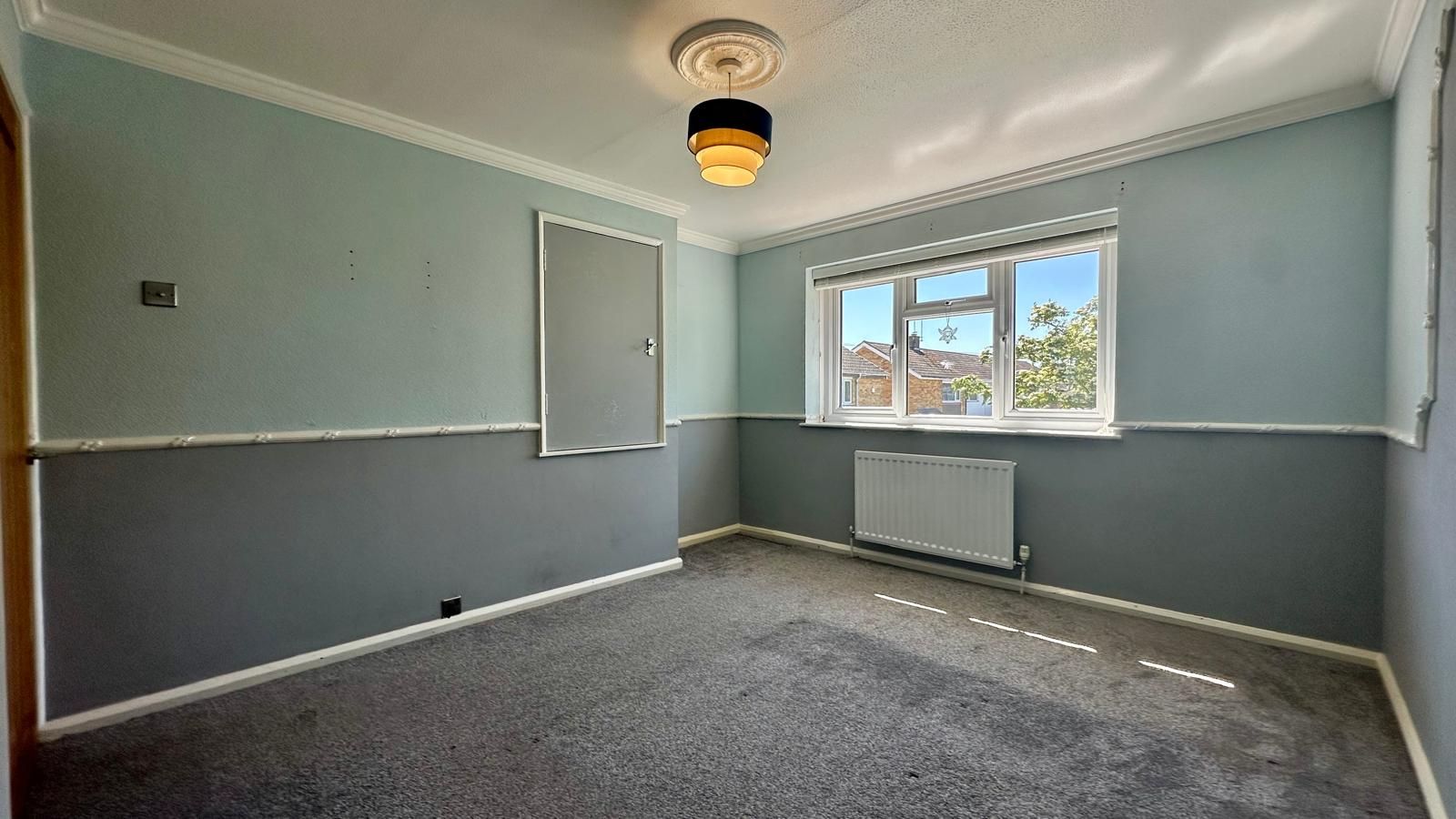 4 bedroom mid terraced house For Sale in Coventry - Photograph 15.