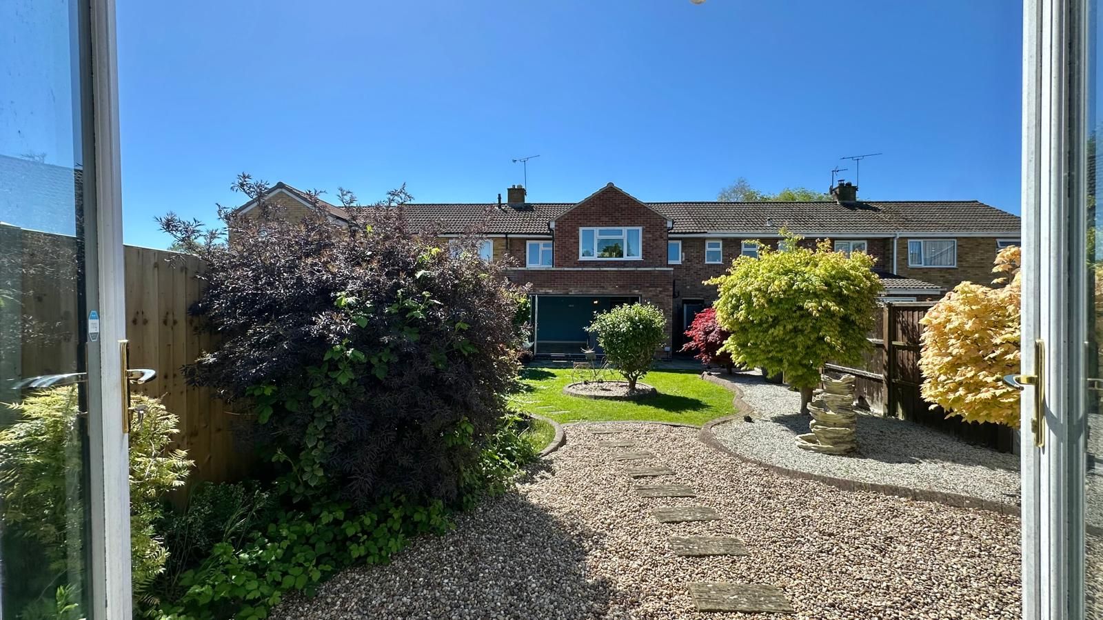 4 bedroom mid terraced house For Sale in Coventry - Photograph 2.