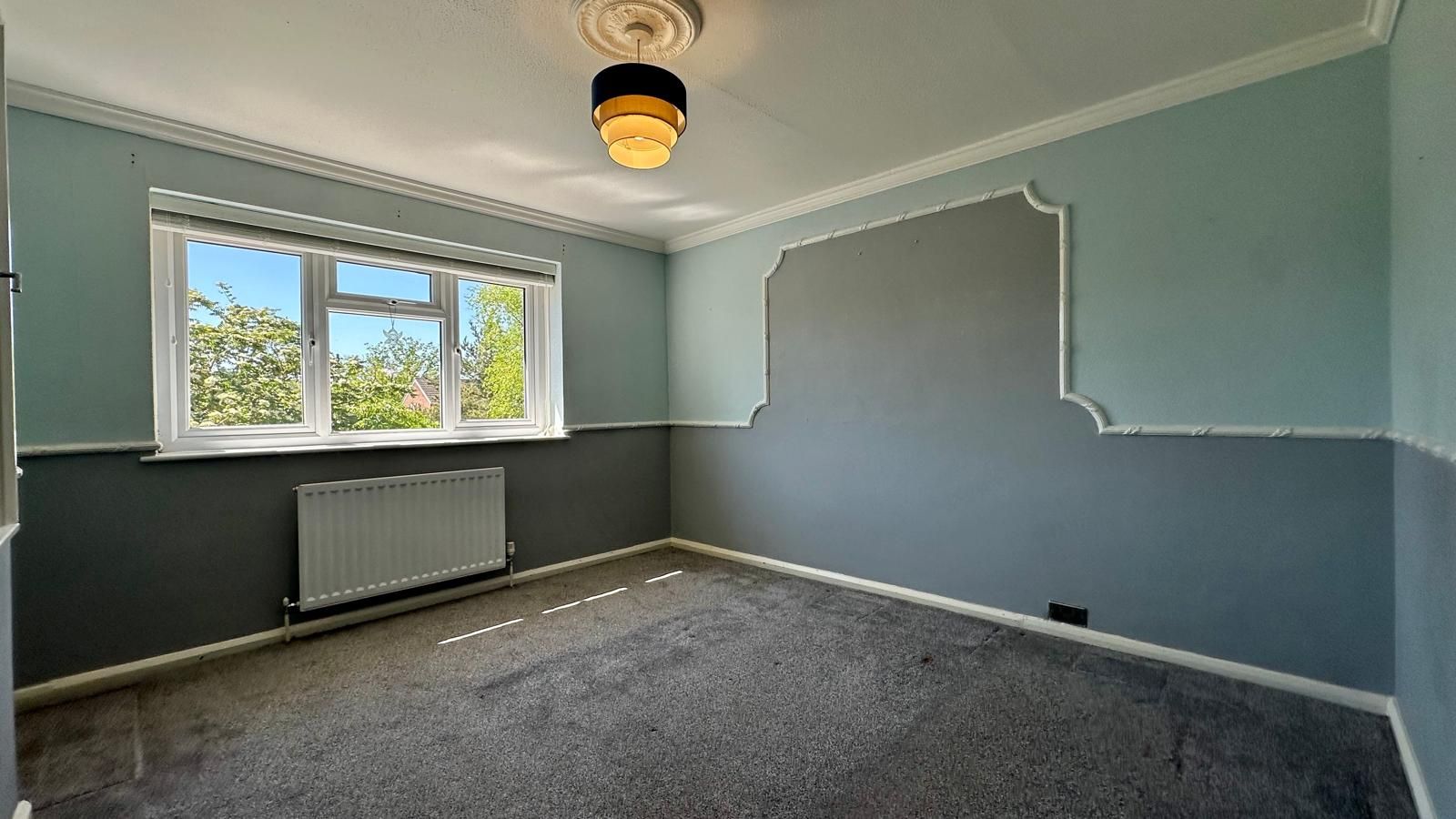 4 bedroom mid terraced house For Sale in Coventry - Photograph 14.
