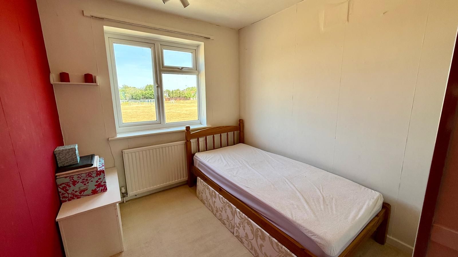 5 bedroom detached house For Sale in Coventry - photograph 16