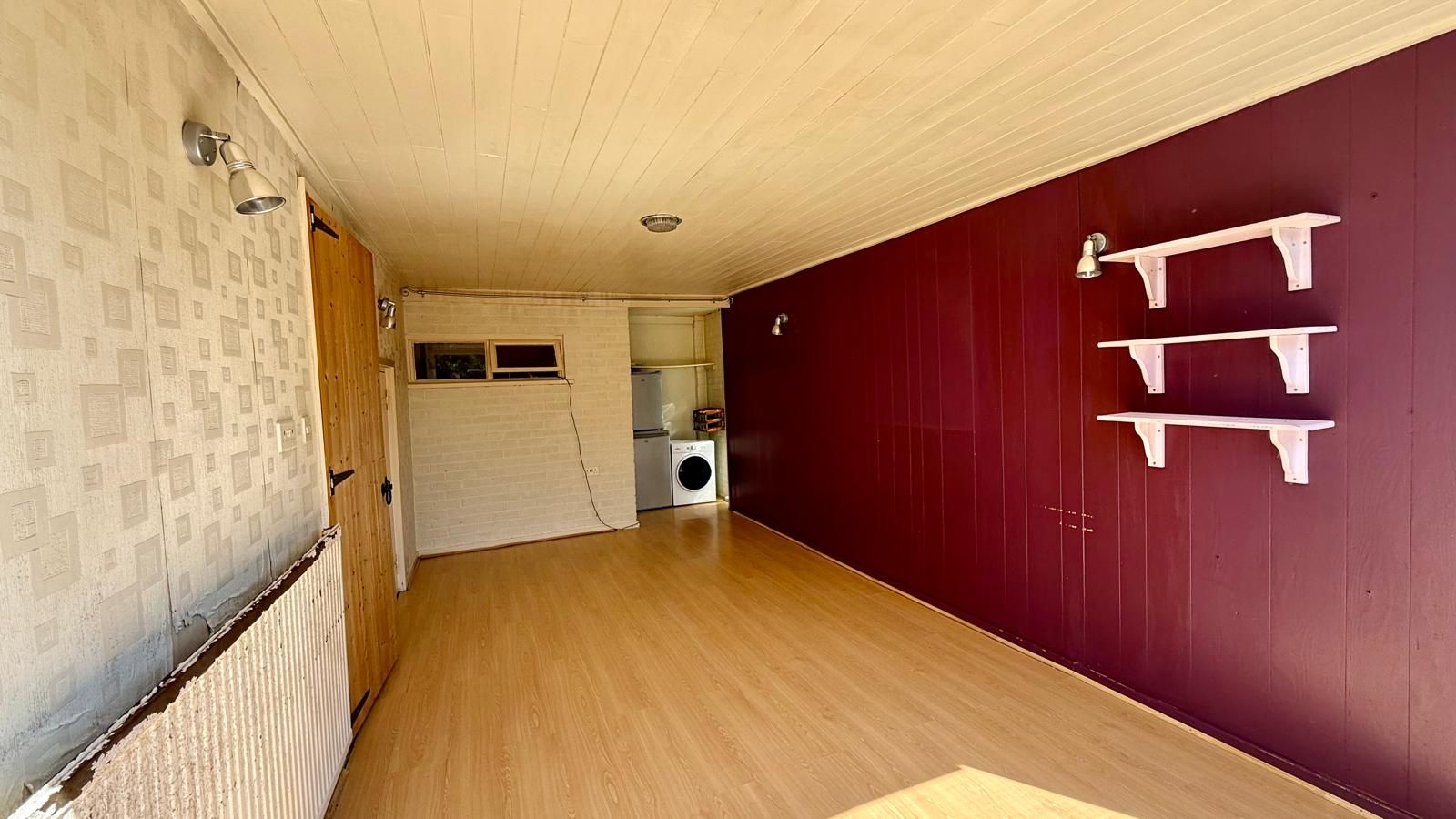 5 bedroom detached house For Sale in Coventry - photograph 8