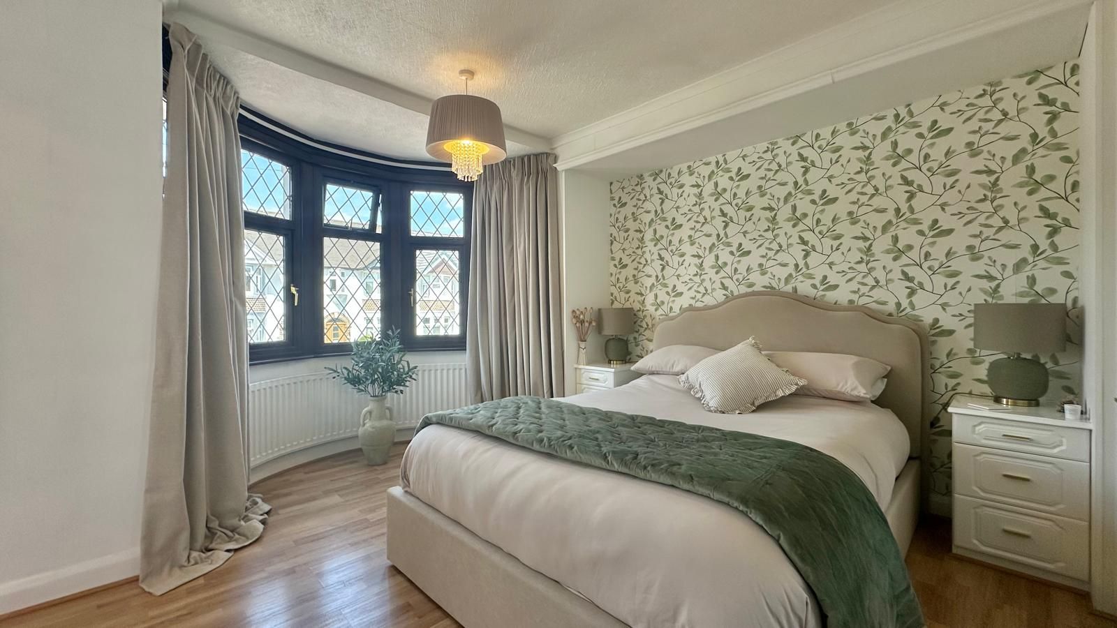 3 bedroom end terraced house For Sale in Coventry - Photograph 15.