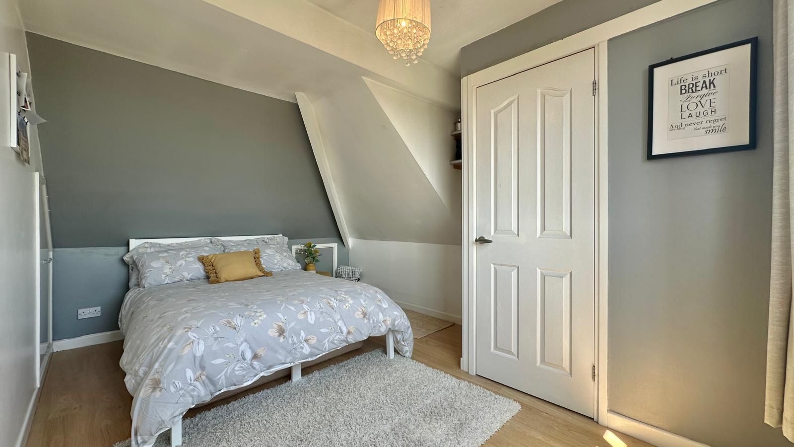 3 bedroom end terraced house For Sale in Coventry - Photograph 21.