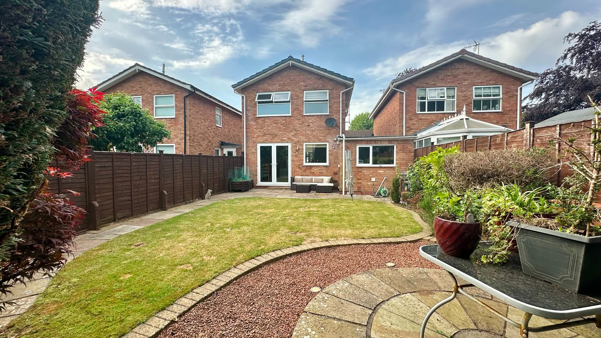 3 bedroom link detached house For Sale in Coventry - Photograph 20.