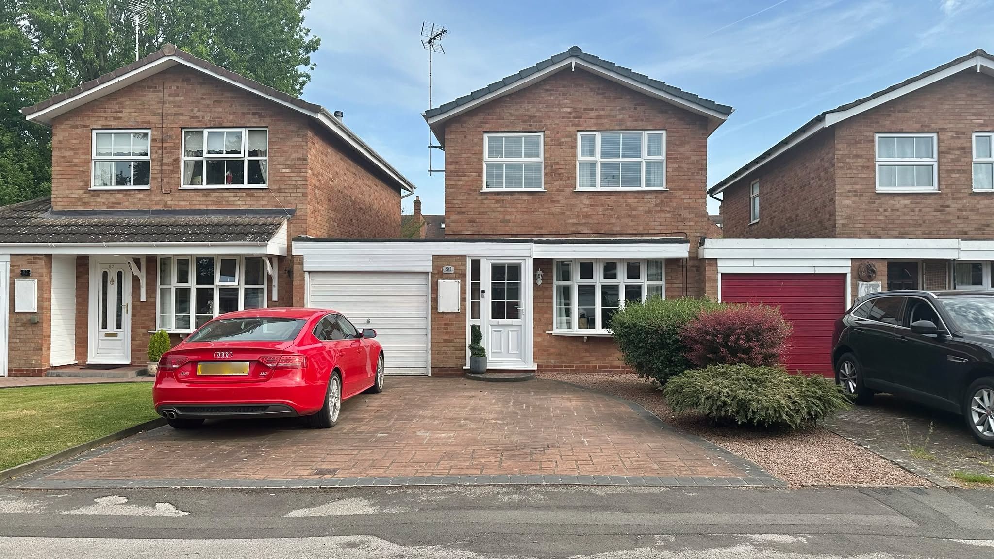 3 bedroom link detached house For Sale in Coventry - Photograph 1.