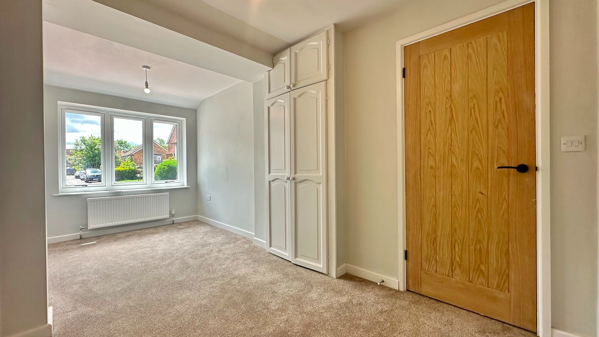 3 bedroom semi-detached house For Sale in Coventry - Photograph 12.