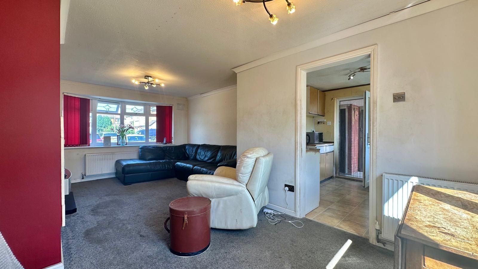 2 bedroom semi-detached house For Sale in Coventry - Photograph 5.
