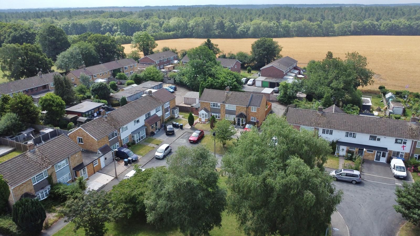 2 bedroom semi-detached house For Sale in Coventry - Photograph 21.