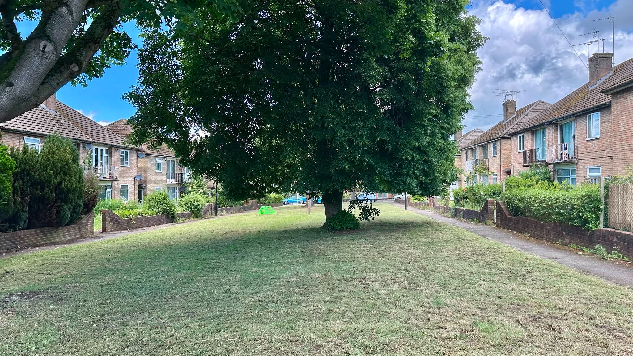 2 bedroom ground floor maisonette flat/apartment For Sale in Coventry - Photograph 11.