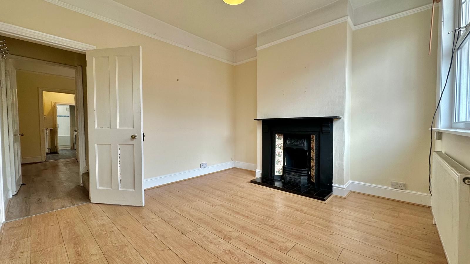 2 bedroom mid terraced house For Sale in Coventry - Photograph 4.