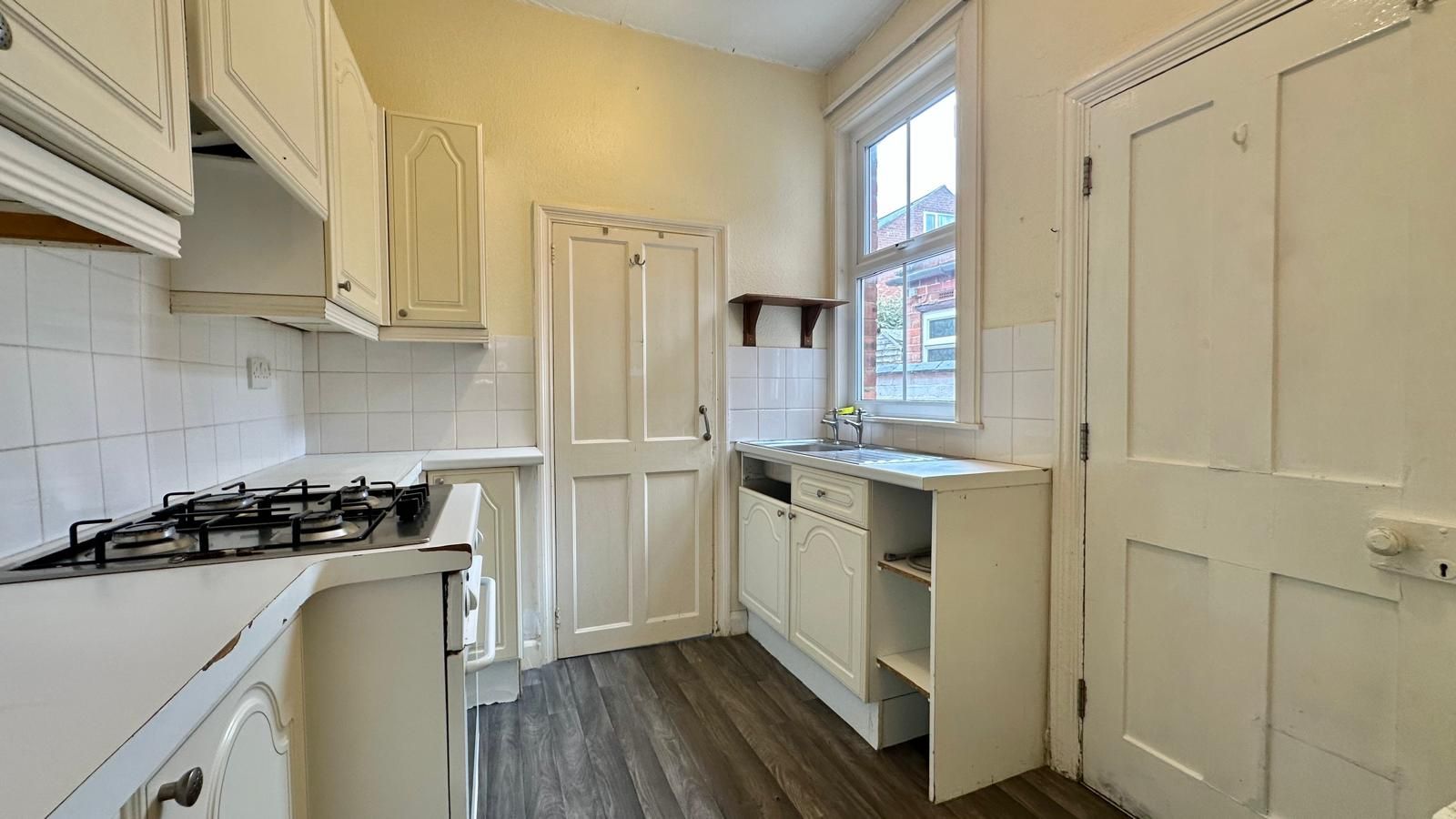 2 bedroom mid terraced house For Sale in Coventry - Photograph 7.