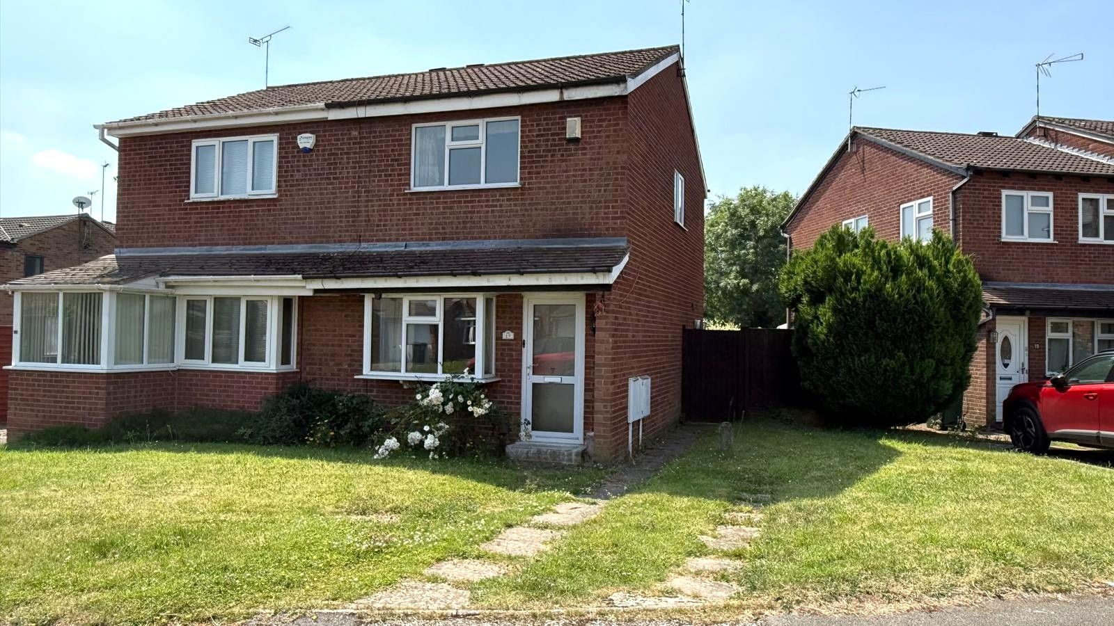 2 bedroom semi-detached house For Sale in Coventry - Property photograph.