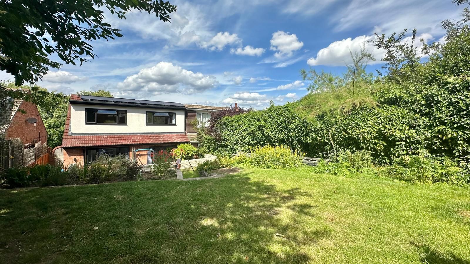 4 bedroom semi-detached dormer house For Sale in Coventry - Photograph 29.