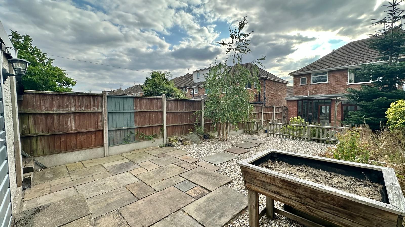 3 bedroom end terraced house For Sale in Coventry - Photograph 21.