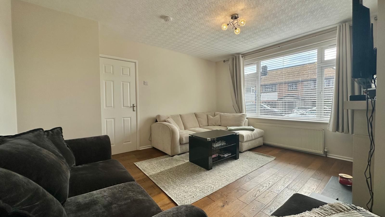 3 bedroom end terraced house For Sale in Coventry - Photograph 10.