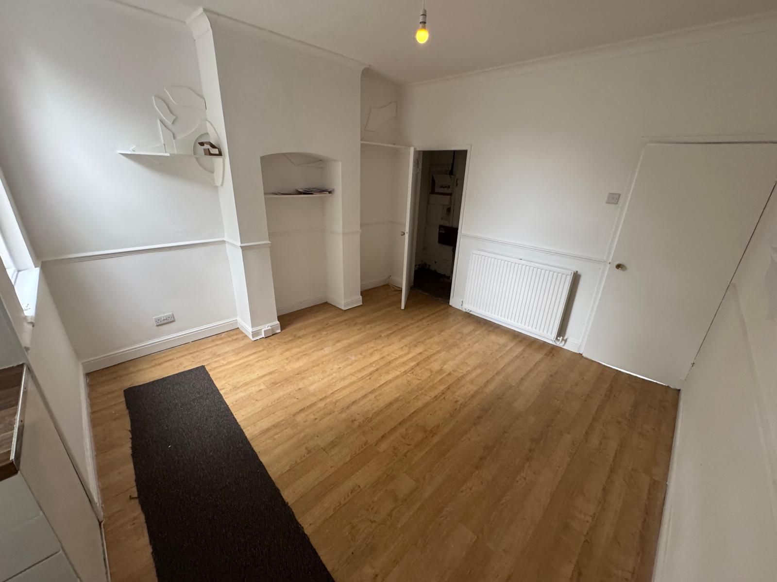 2 bedroom mid terraced house For Sale in Coventry - living room 3.