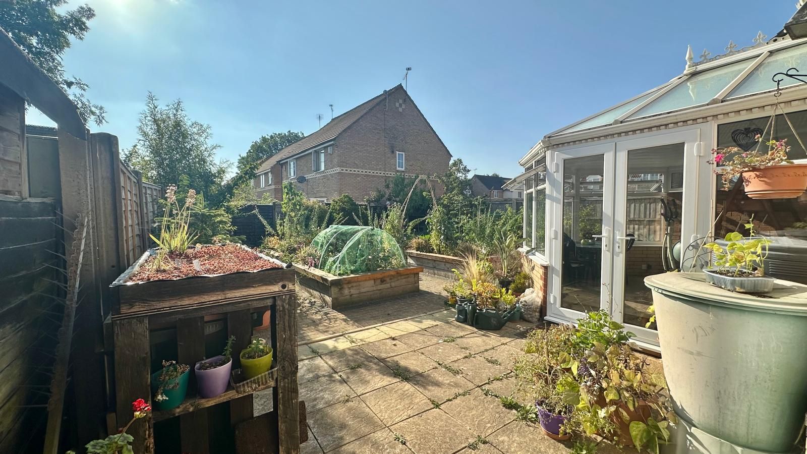 3 bedroom detached house For Sale in Coventry - Photograph 3.