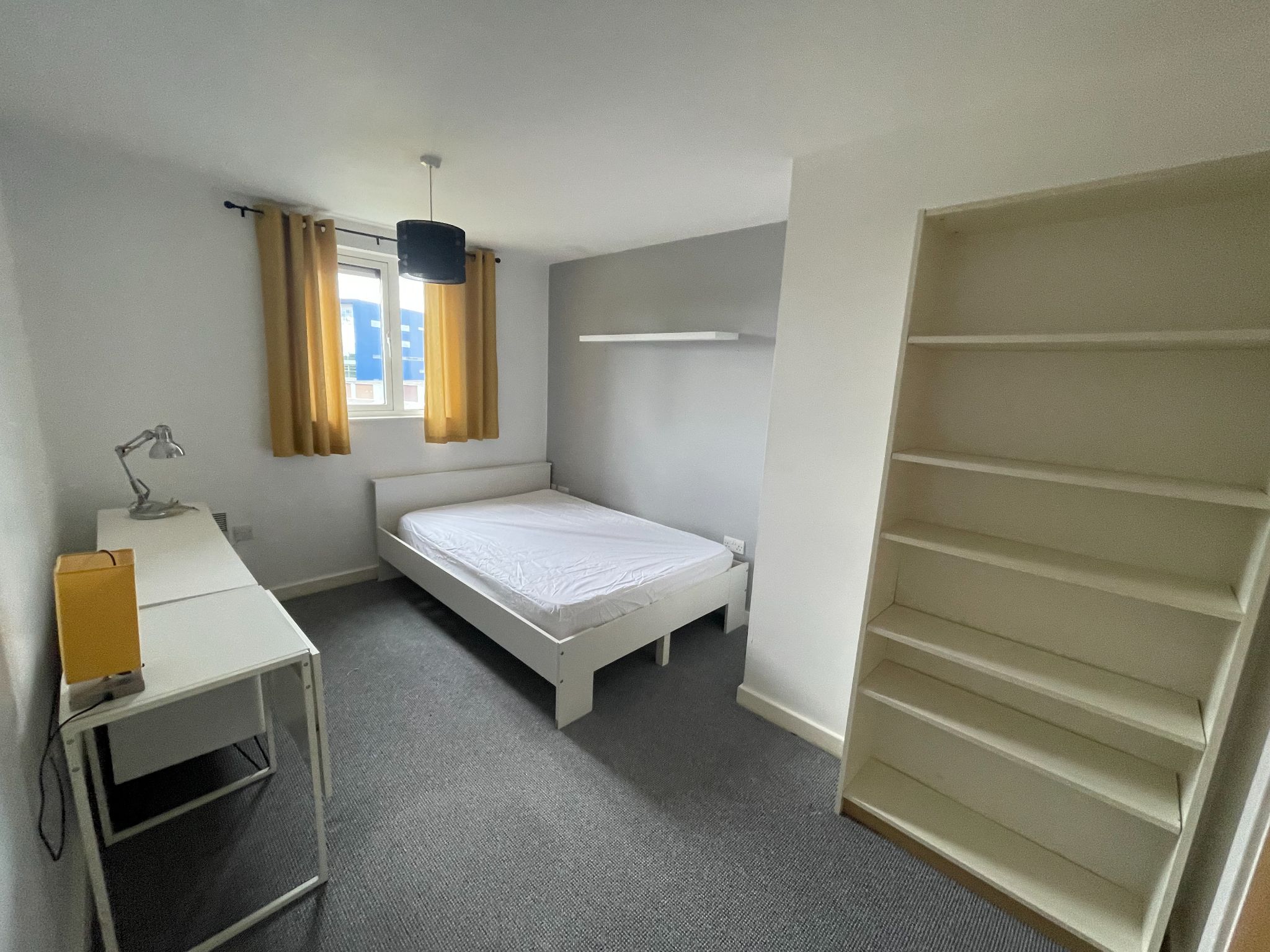 2 bedroom apartment flat/apartment Let in Coventry - Photograph 7.