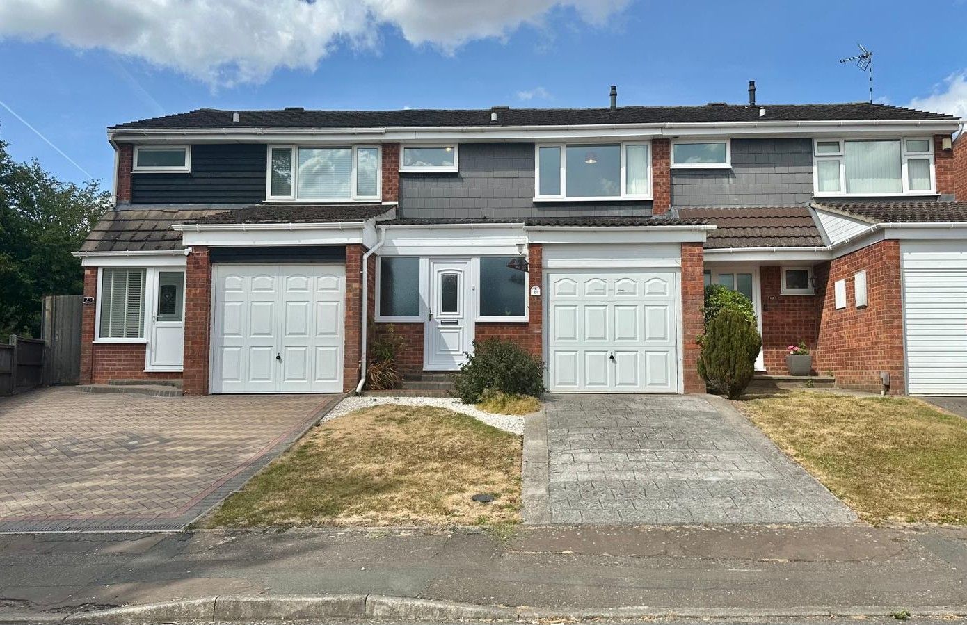 3 bedroom mid terraced house For Sale in Coventry - Photograph 1.