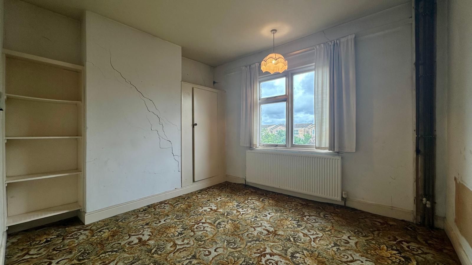 3 bedroom mid terraced house For Sale in Coventry - Photograph 11.
